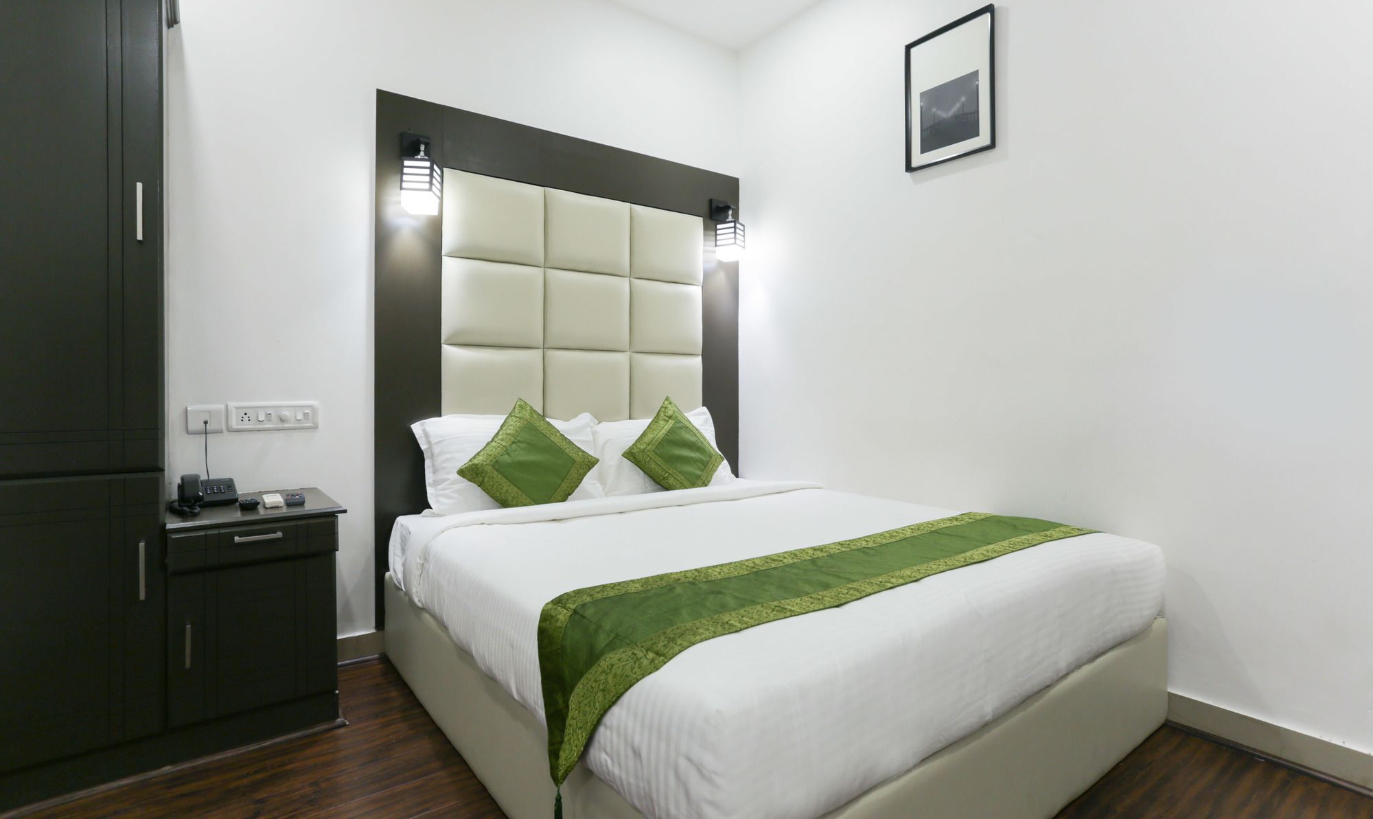 Fabhotel Qube - 800M From Ernakulam Junction South Railway Station Kochi Exteriér fotografie